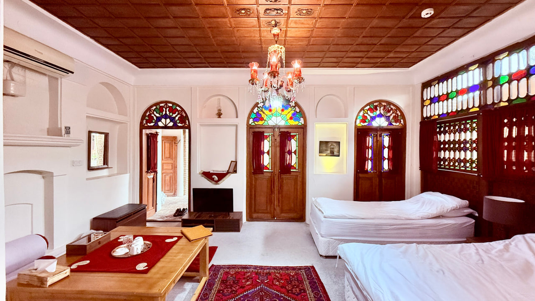 اقامتگاه سنتی عمارت بهروزی قزوین