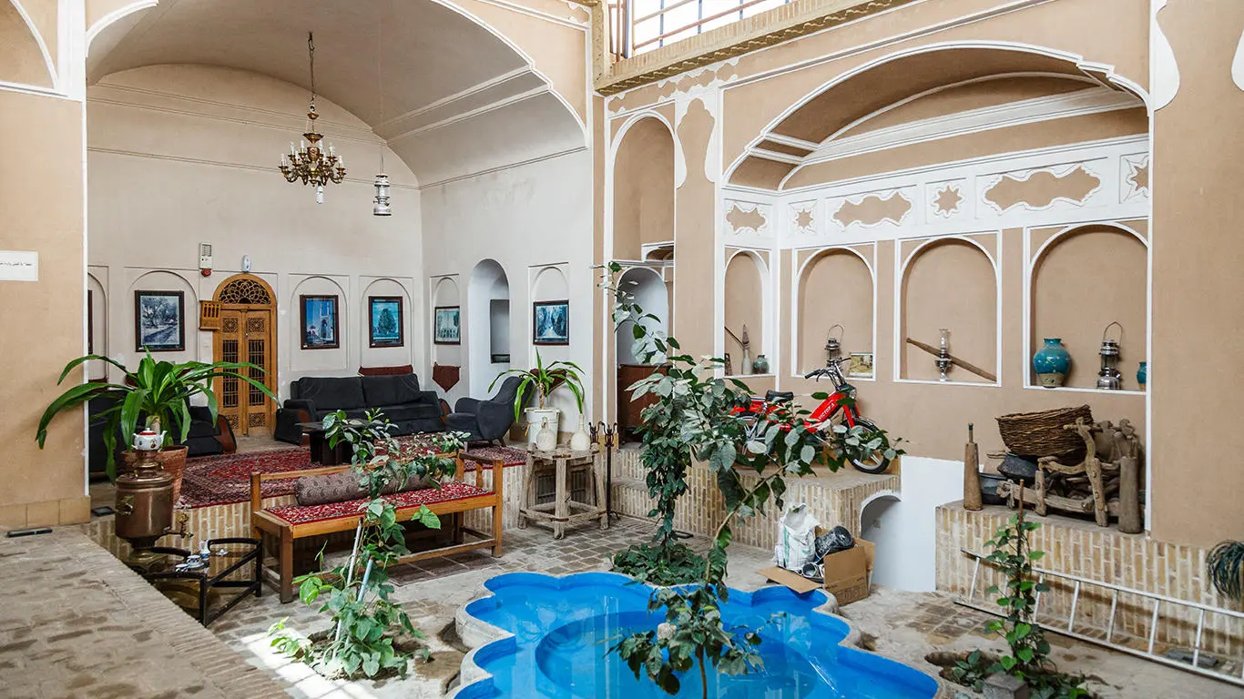 هتل سنتی والی یزد
