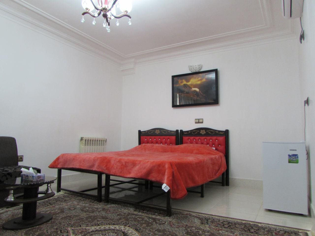 هتل پوریا عجم آزادشهر