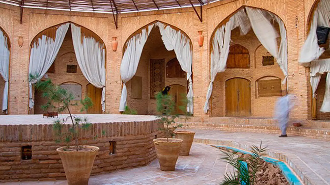 خانه مسافر زین الدین یزد