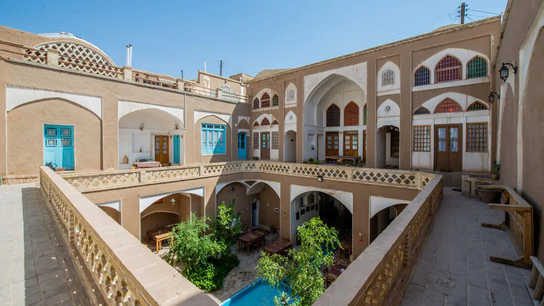 هتل خانه دوست کاشان