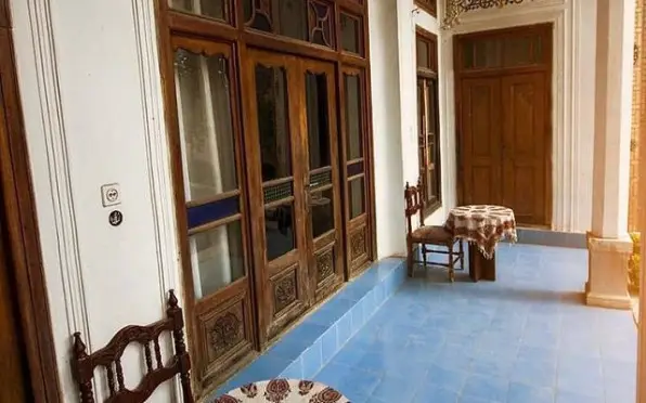 اقامتگاه بومگردی نصف جهان اصفهان