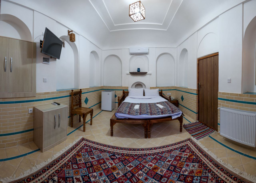 اقامتگاه سنتی انار نایین