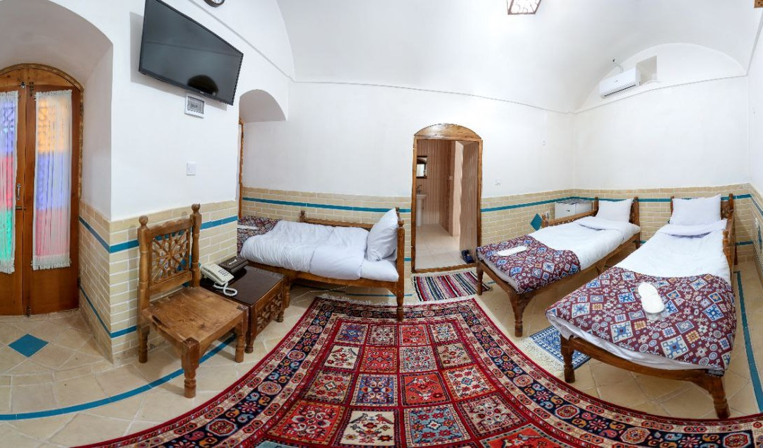 اقامتگاه سنتی انار نایین