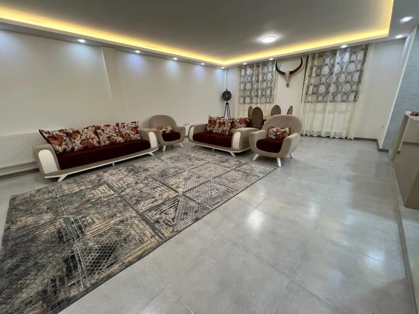 هتل آپارتمان حسین اردبیل