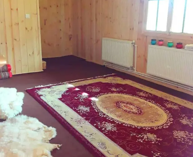 اقامتگاه بومگردی احمد رضوانشهر