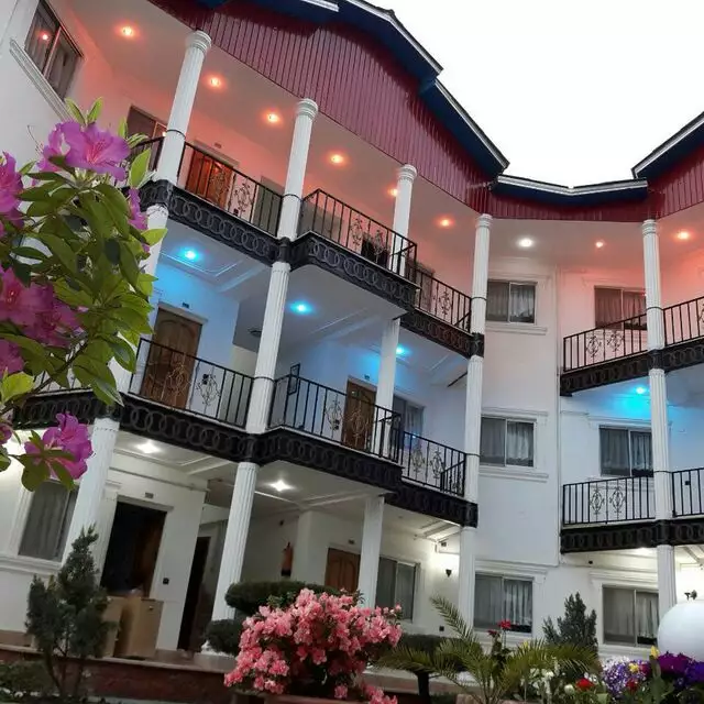 هتل آپارتمان ناتل کنار نور