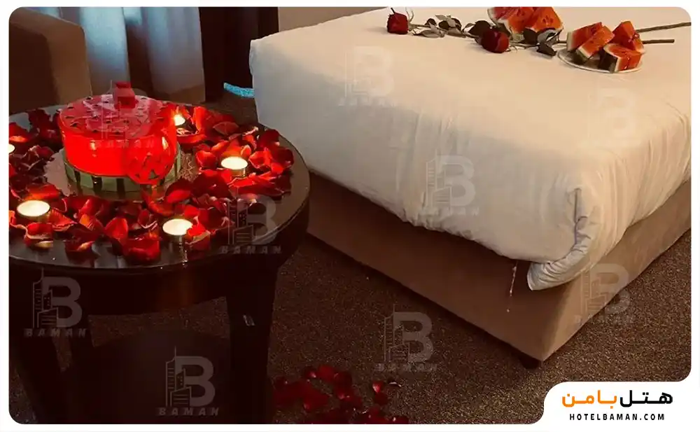 اتاق هانی مون هتل آرامیس کیش