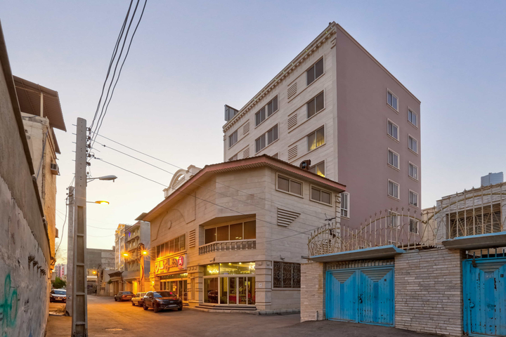 هتل آپارتمان ناز 2 بندرعباس