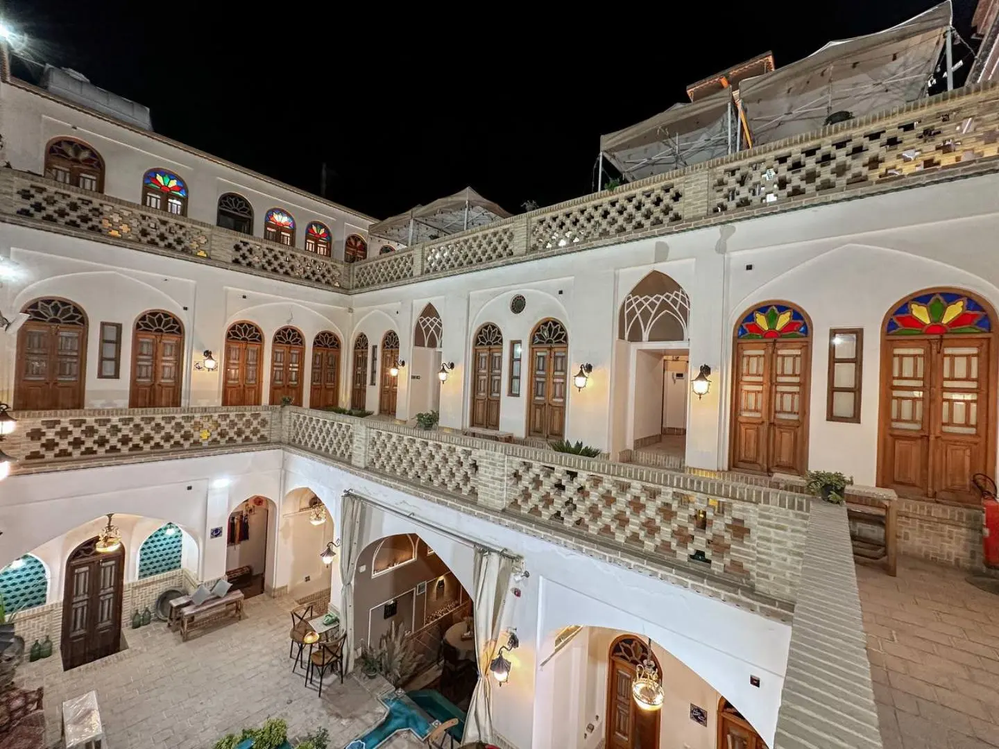 اقامتگاه سنتی سرای سهراب کاشان