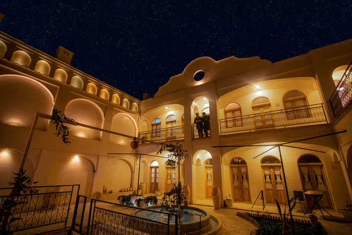 اقامتگاه سنتی دربند زواره