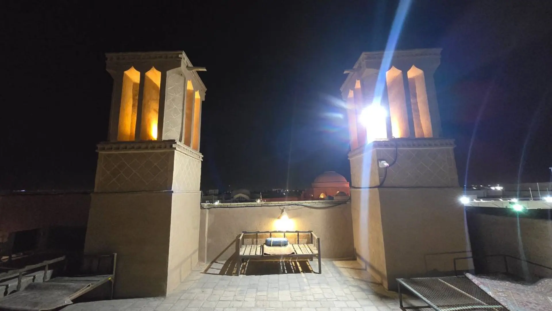 اقامتگاه سنتی علی بابا یزد