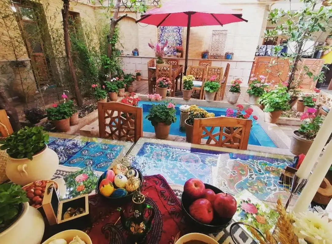 اقامتگاه سنتی عمارت جمشیدیه شیراز