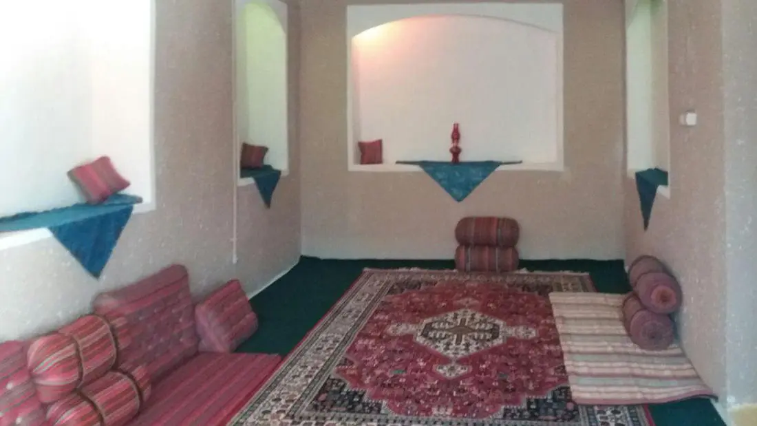 اقامتگاه بومگردی باوینه فارسان
