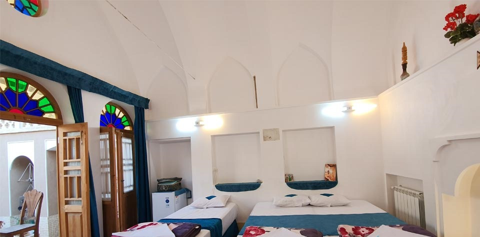 اقامتگاه بومگردی سرای سایه کاشان