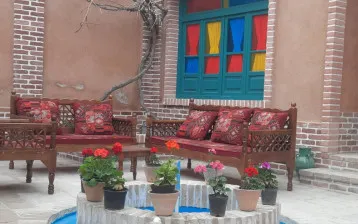 اقامتگاه بومگردی کاشانه بسطام