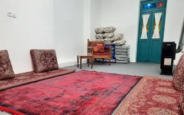 اقامتگاه بومگردی کاشانه بسطام