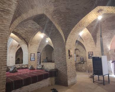 اقامتگاه بومگردی سرای ارغوانی طبس