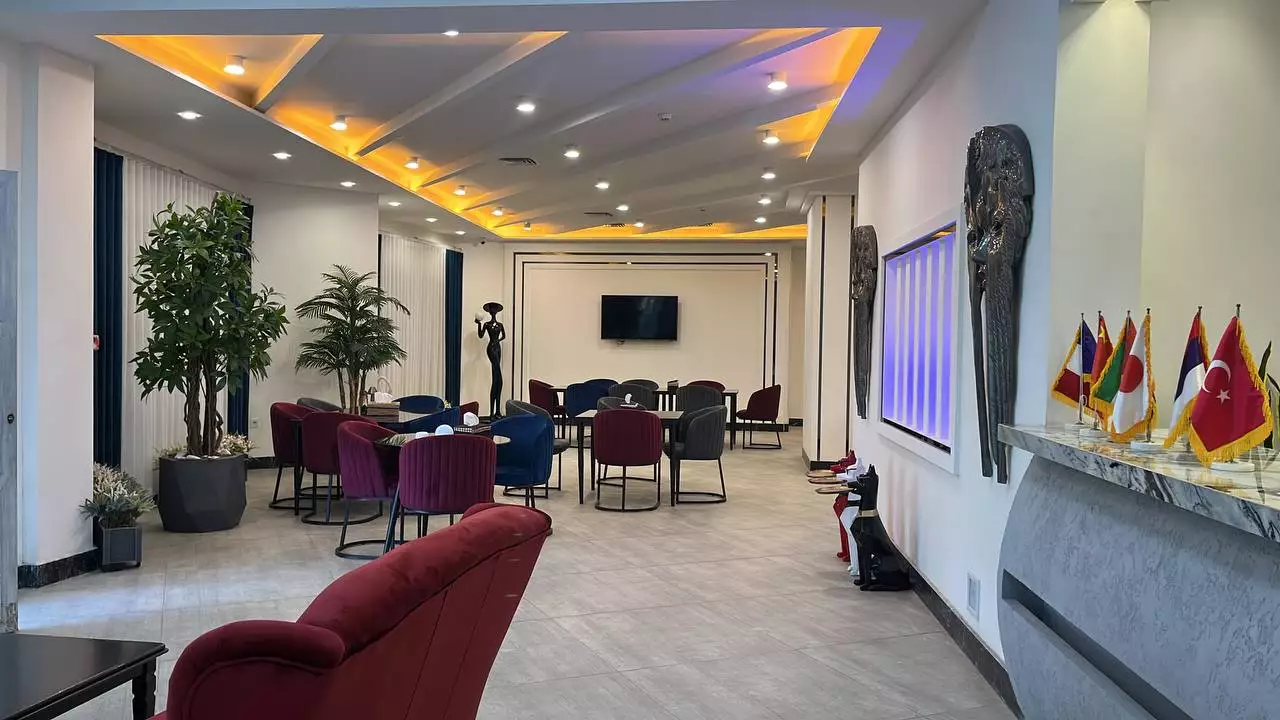 هتل آپارتمان اسپینل محمودآباد