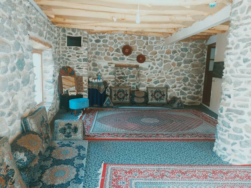 مجتمع گردشگری بادامشک بیرجند