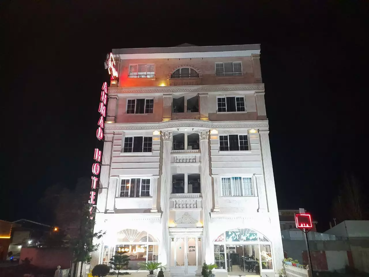 هتل احمد بندر انزلی
