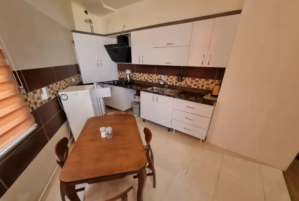 هتل آپارتمان طاق بستان سرعین