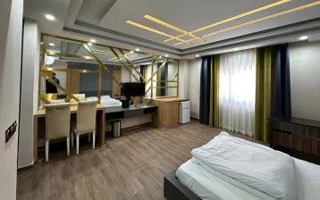 هتل ماهک منجیل