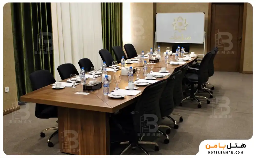 اتاق جلسات هتل مرات مشهد