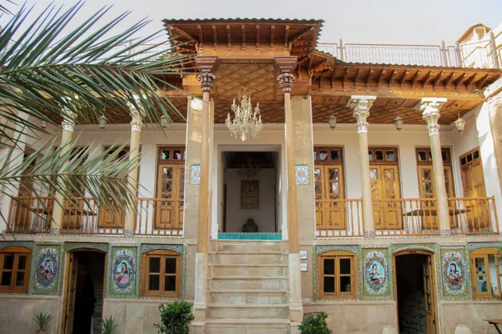 اقامتگاه سنتی آلان شیراز
