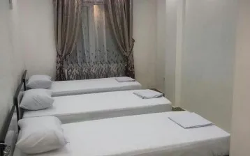 مجتمع اقامتی امپراطور قشم