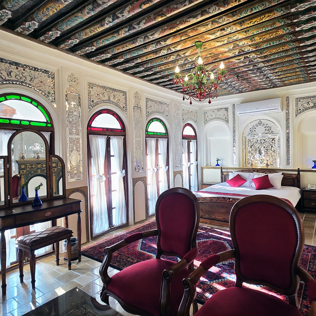 هتل بوتیک عمارت محلاتی شیراز
