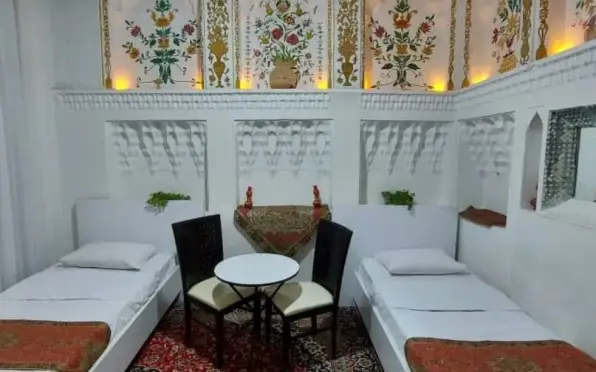 اقامتگاه بومگردی طاها اصفهان