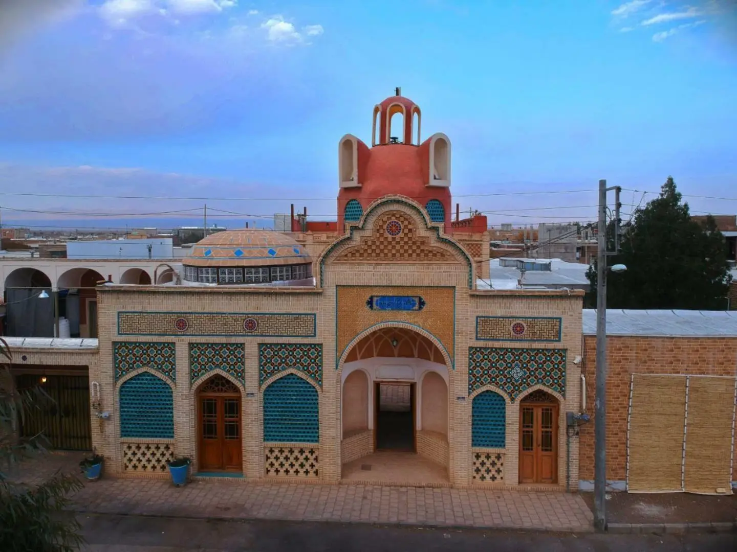 اقامتگاه بومگردی دیاوا نطنز