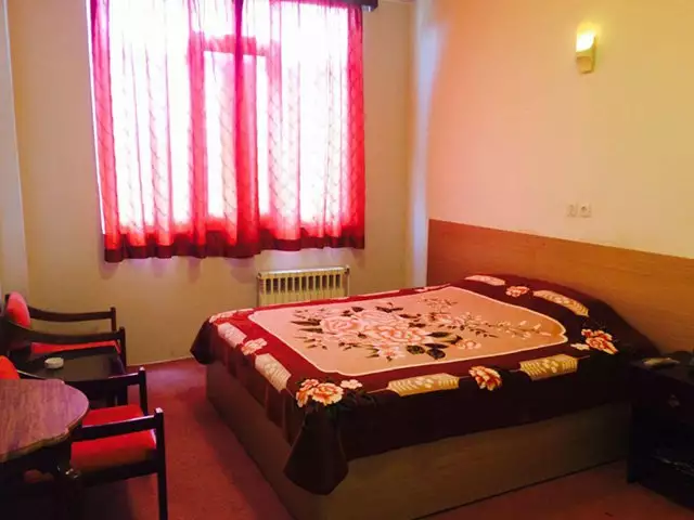 هتل رز قم