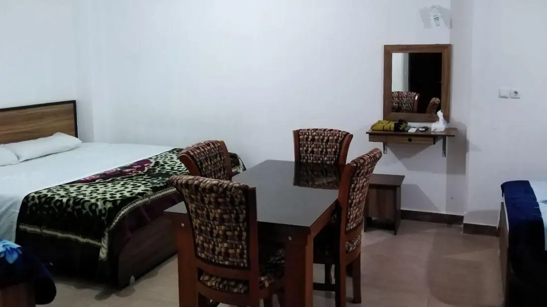 هتل آپارتمان گل پونه قشم