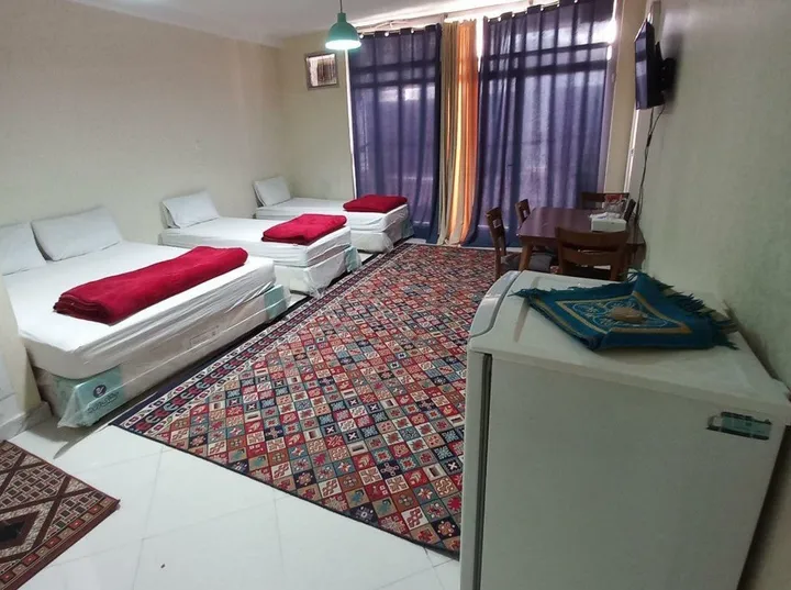 خانه مسافر ترنج تهران