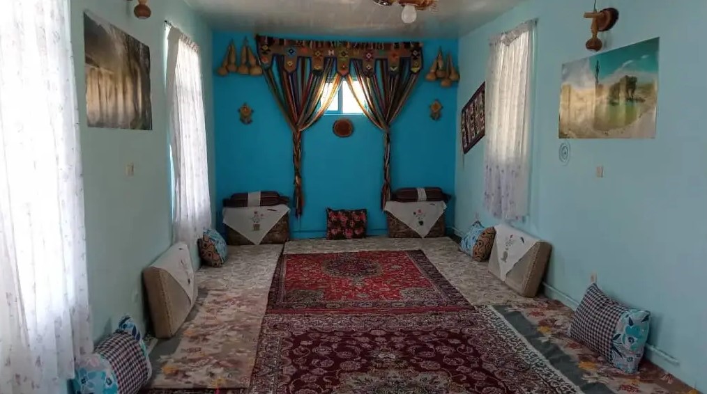 اقامتگاه بومگردی آنیل جلفا