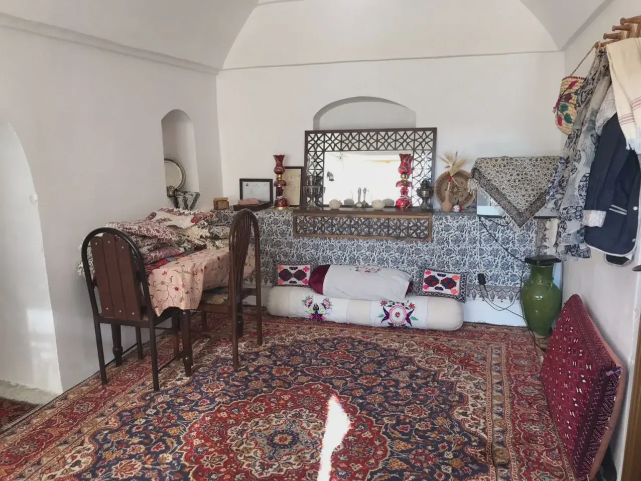اقامتگاه بومگردی خانه کله دامغان