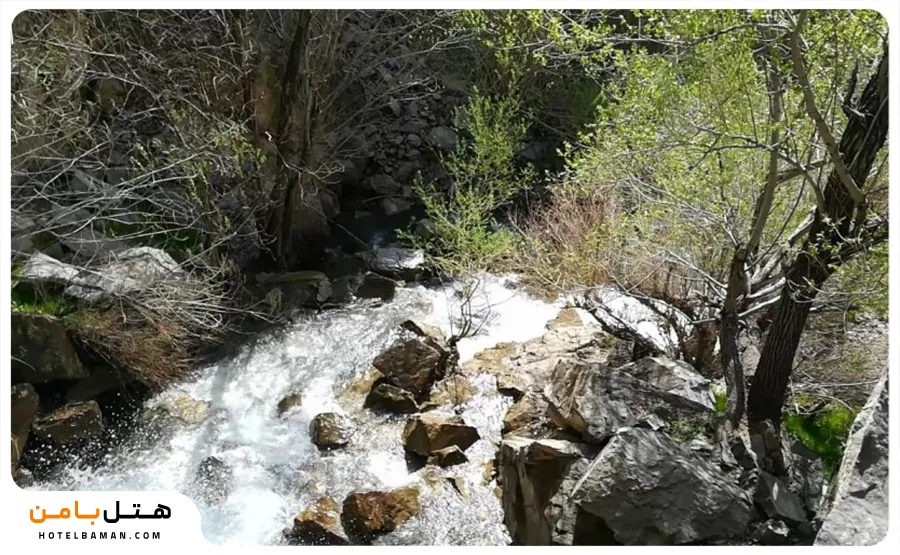 تصویر آبشار آینه رود دماوند تهران
