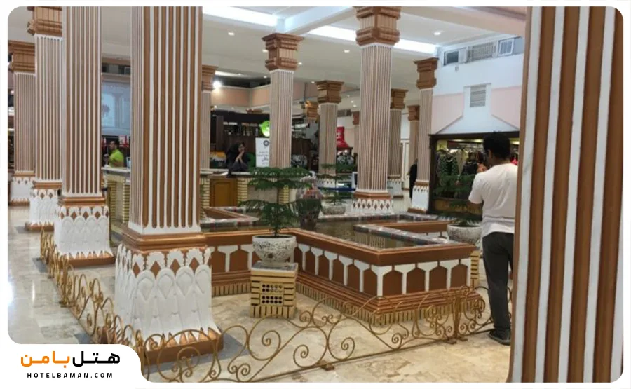 عکس از بازار مروارید کیش