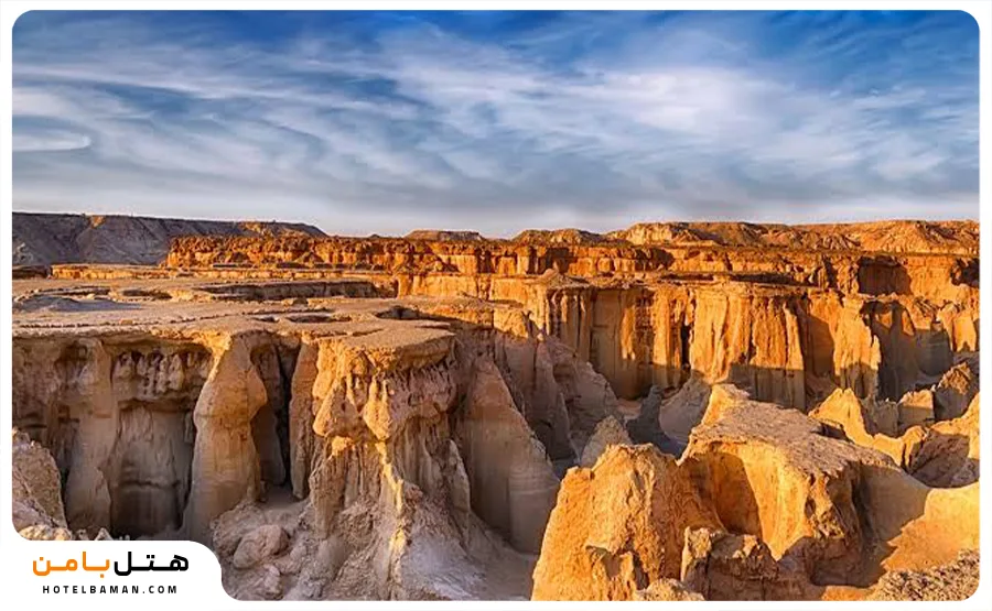 عکس از دره تندیس‌ها قشم