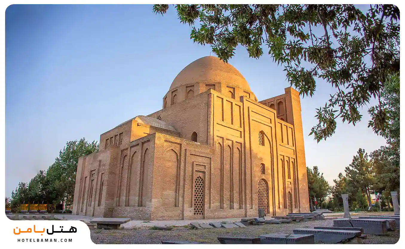 عکس شاخص هارونیه مشهد